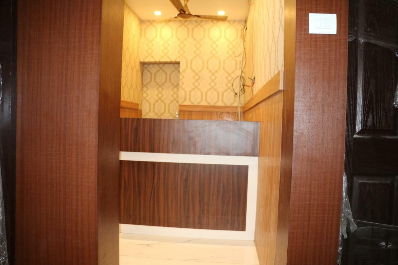 Lakshmi Tourist Home Guruvāyūr Exterior foto